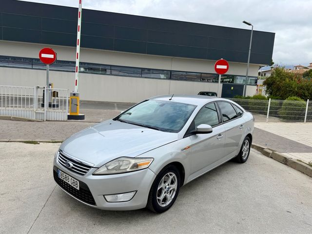 FORD MONDEO 1.8 TDCi 125CV !! 3.950€ !!