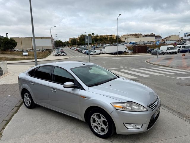 FORD MONDEO 1.8 TDCi 125CV !! 3.950€ !!