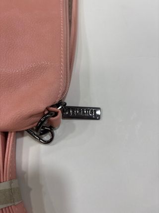 Bolso mujer rosa con neceser