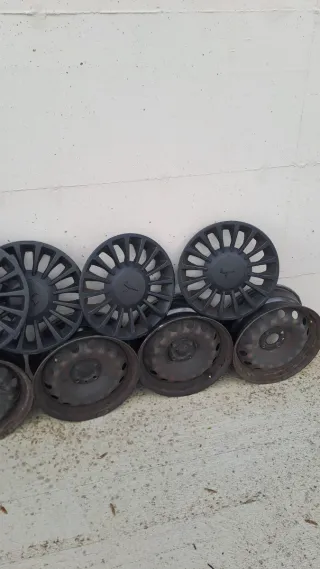 4 cerchi e 4 copricerchi 185/55 R15