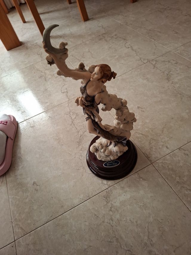 Figura Giuseppe Armani