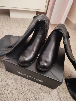 Stivali alti neri tacco basso Sublime