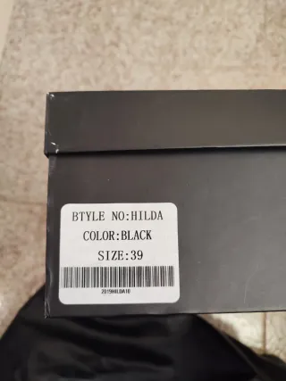 Stivali alti neri tacco basso Sublime