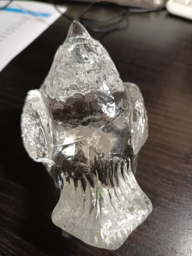 Pájaro de cristal Pukeberg