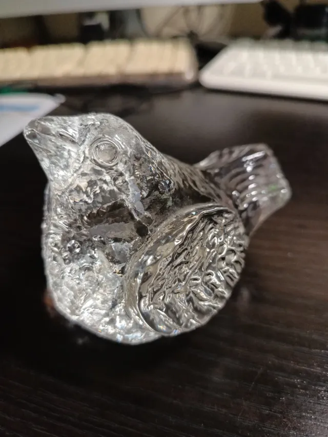 Pájaro de cristal Pukeberg