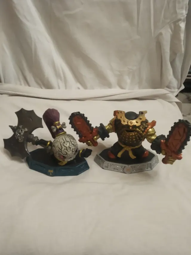 Skylanders Figuras