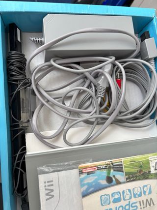 Consola Nintendo Wii + Wii Sports