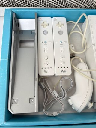 Consola Nintendo Wii + Wii Sports