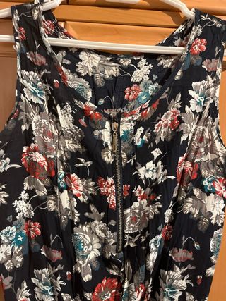 Mono floral negro