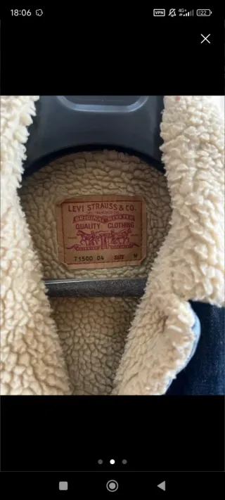 Chaqueta Levi's vaquera forrada.