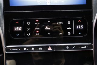 Mercedes-Benz Clase C 300e Estate 2022 etiqueta 0