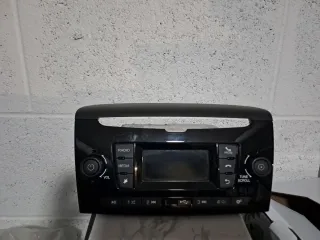 Stereo lancia ypsilon