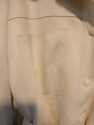 Chaqueta marca Zara. Tipo antelina