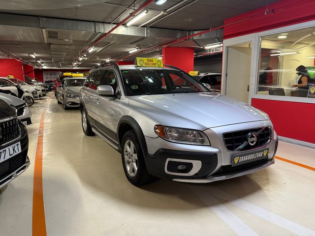 Volvo XC70 2010