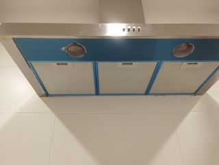 Campana extractora de cocina nueva
