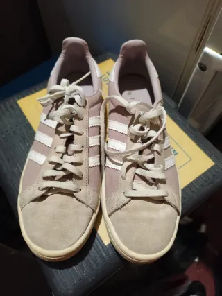 Zapatillas Adidas Beige y Rosa