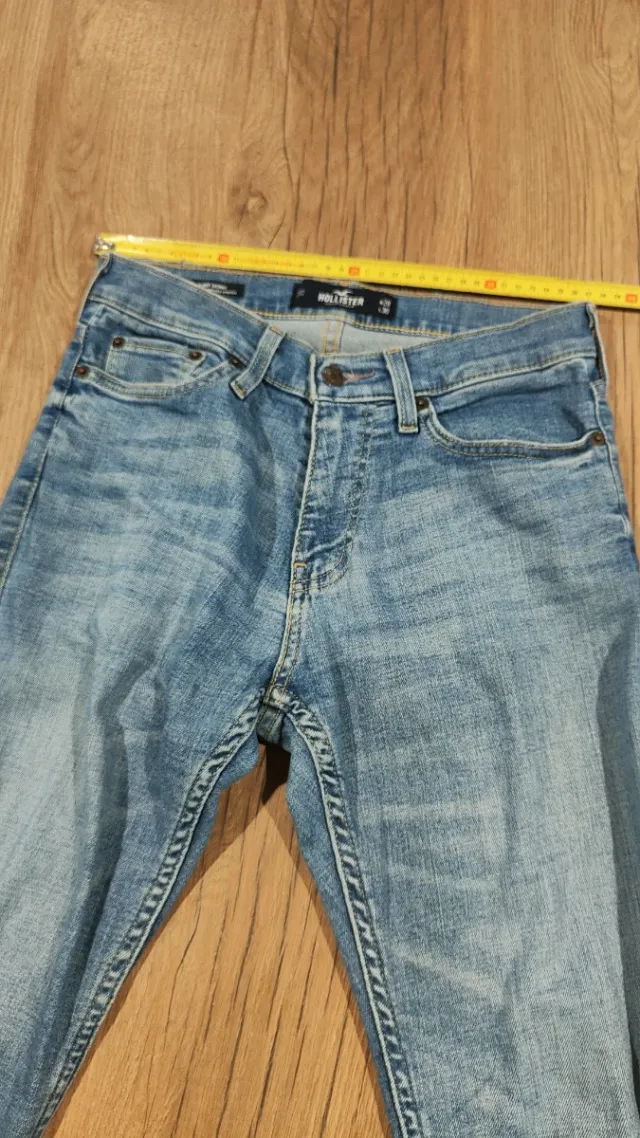 Pantalón vaquero Hollister Super Skinny