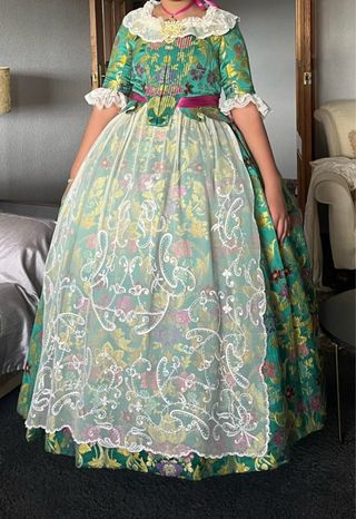 Traje de Fallera verde