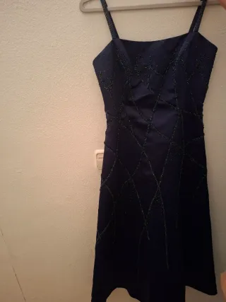 Vestido fiesta azul marino pedrería