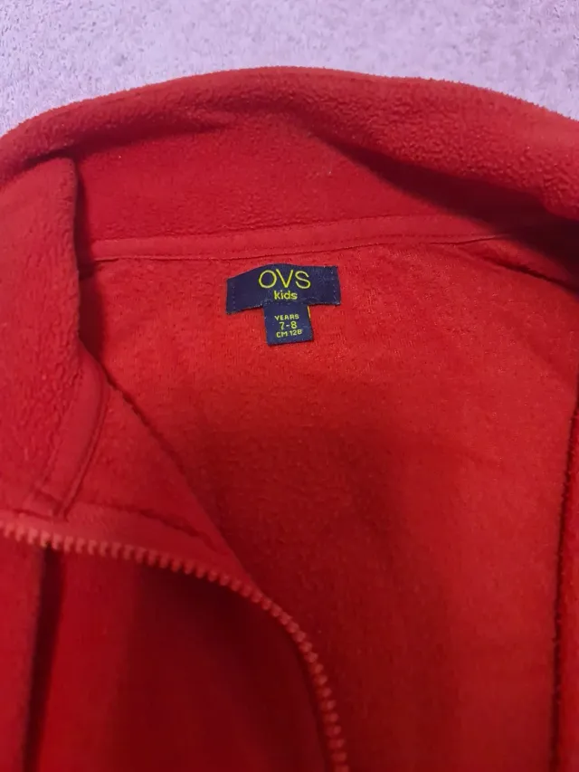 Chaqueta polar roja niño