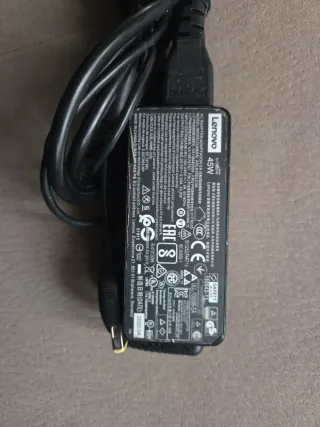 Cargador Lenovo 20V 45W Portátil