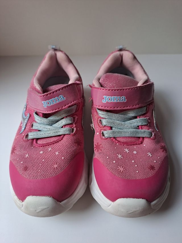 Zapatillas Joma con luces rosas