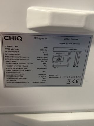 Frigorífico CHIQ FBM260L Negro