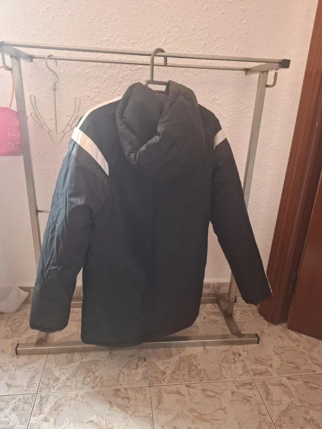 Chaqueta Valencia Adidas Negra Para niño de 10,12A