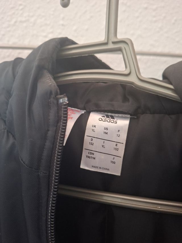 Chaqueta Valencia Adidas Negra Para niño de 10,12A