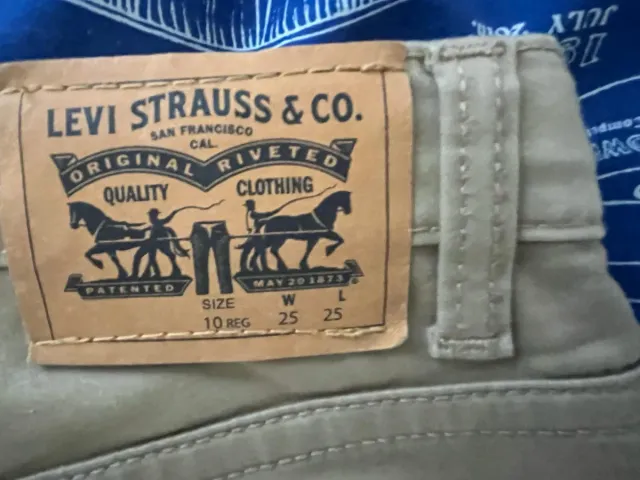 Vaqueros Levi's 511 Niños Beige talla W25 L25