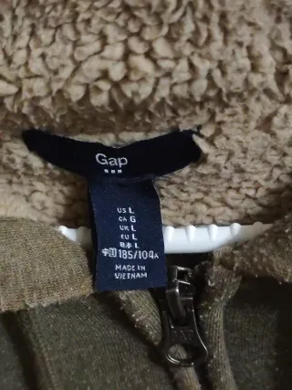 Chaqueta Gap con Capucha Verde