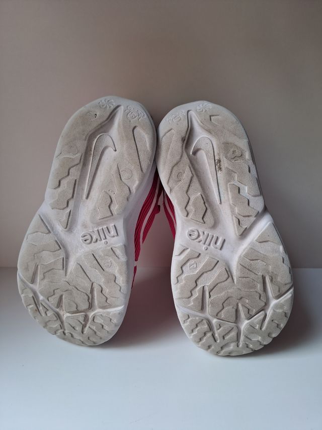 Zapatillas Nike Niña Rosa