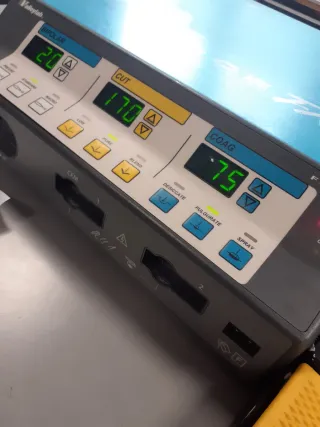 Elettrobisturi Valleylab Force FX completo