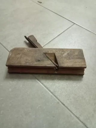 Cepillo carpintero madera antiguo