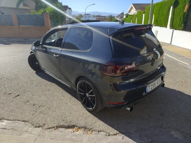 Volkswagen Golf GTI 300cv