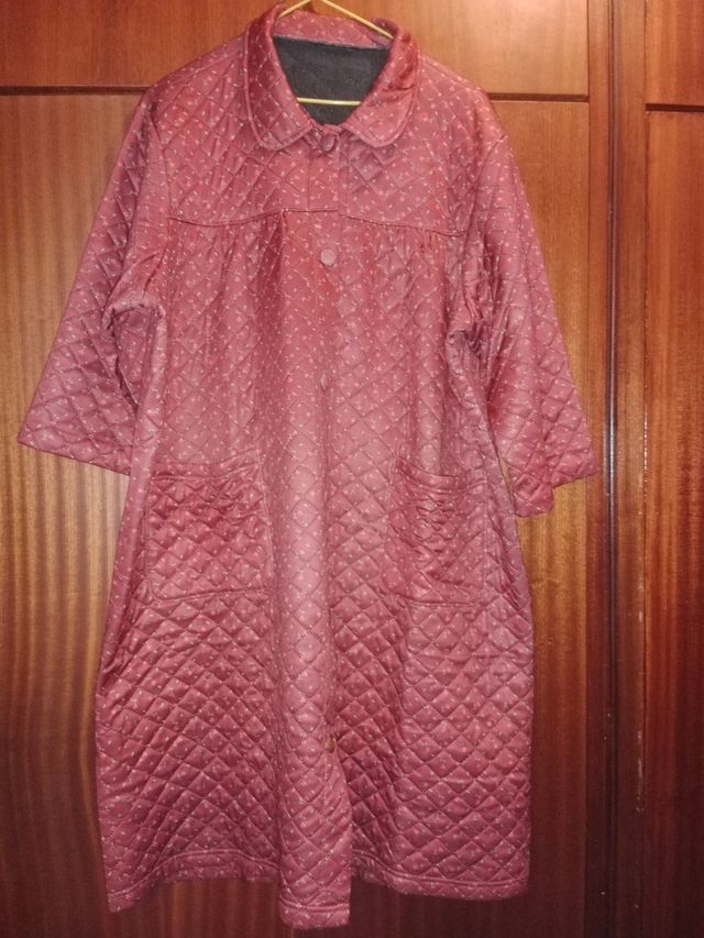 Vata señora azul  marino y roja burdeos, Miden 44