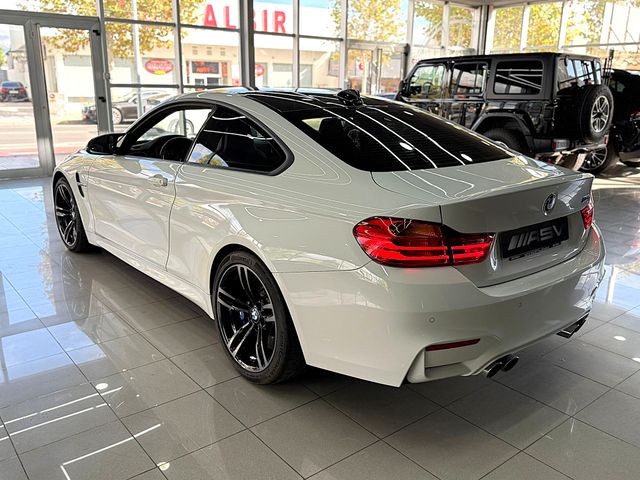 BMW M4 2017