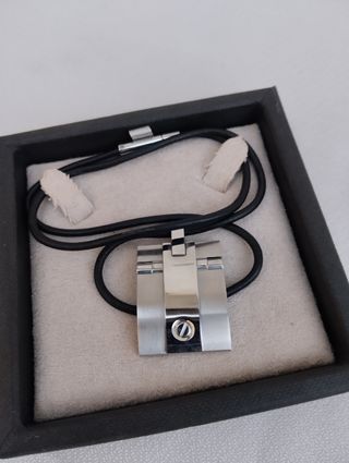 Colgante Lotus Hombre Plata y Negro