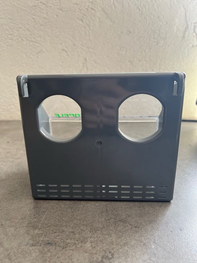 Comedero doble COPELE para perdices y palomas