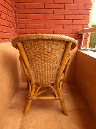 Sillón de mimbre