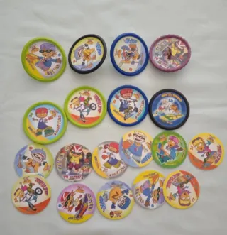 Lote de tazos y cromos