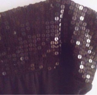 Top elegante negro lentejuelas