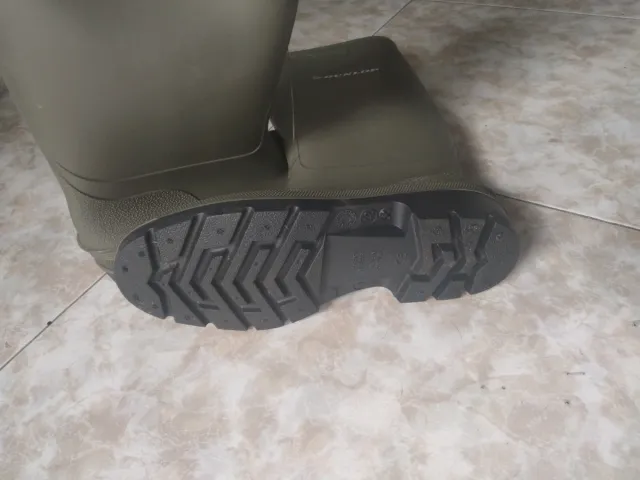 Botas de agua Dunlop verde oliva