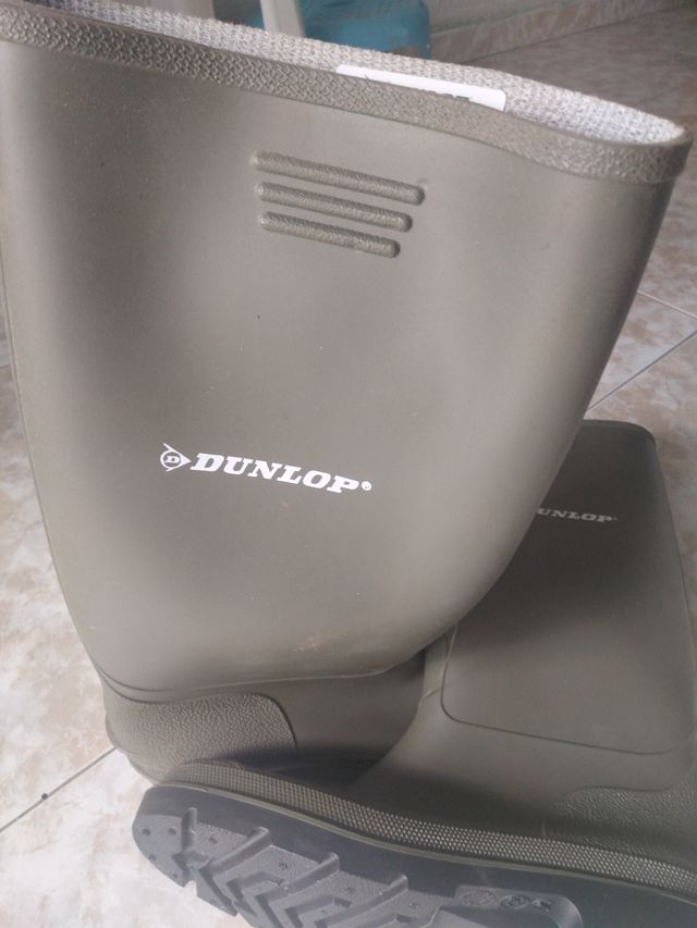 Botas de agua Dunlop verde oliva