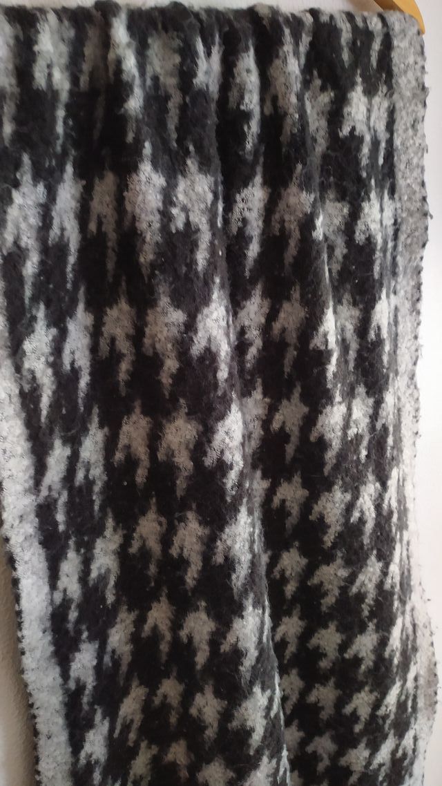 Bufanda, chal, grueso, tonalidad gris