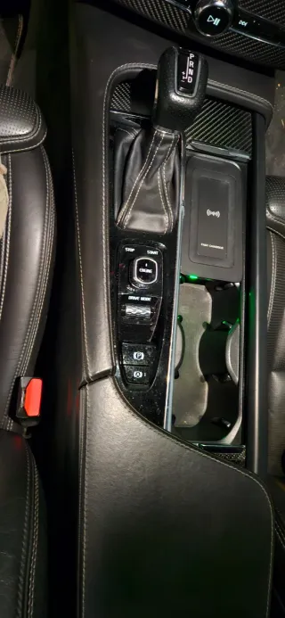 Cargador Movil Inalámbrico Volvo