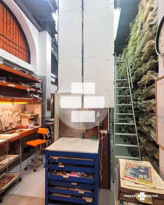 Local comercial en venta en El Raval en Barcelona