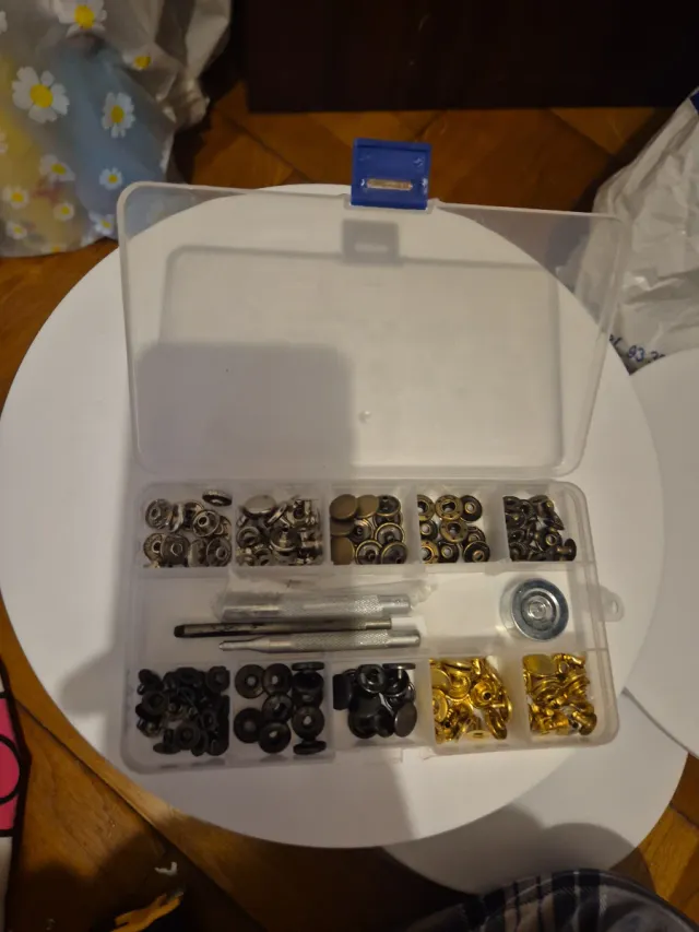 Kit Remaches Cuero y Herramientas