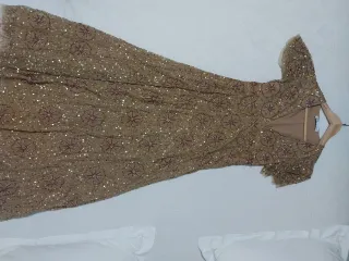 Vestido Zara Beige Dorado Nuevo