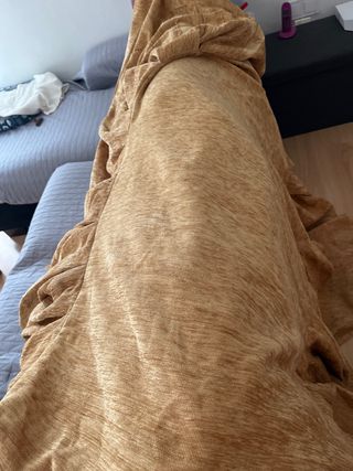 Ropa de camilla marrón jaspeado tirando a mostaza